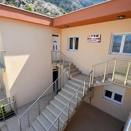 Four Seasons Apartments Kotor Exterior photo