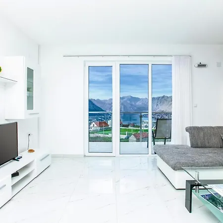 Four Seasons Apartments Kotor Exterior photo