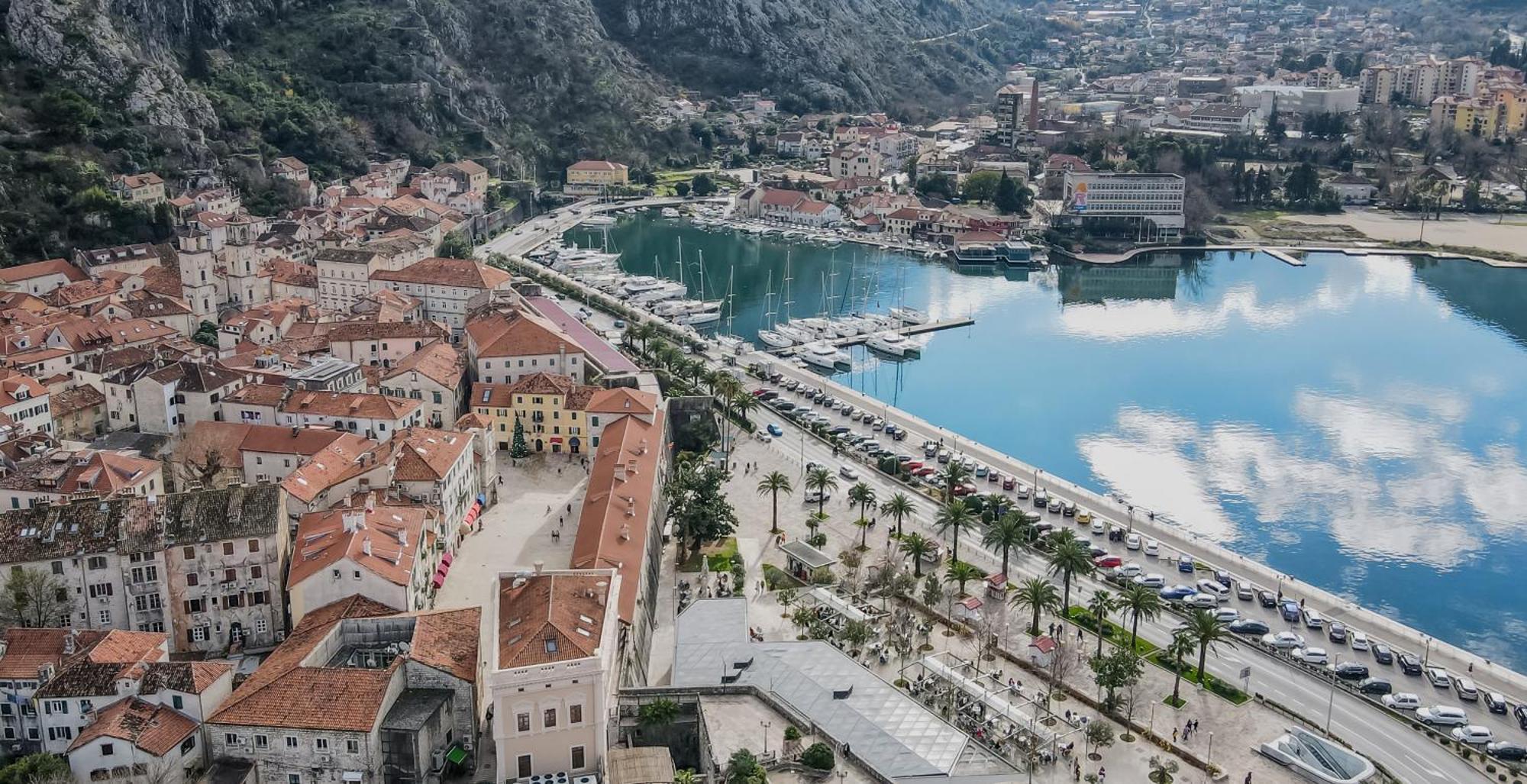 Four Seasons * Kotor